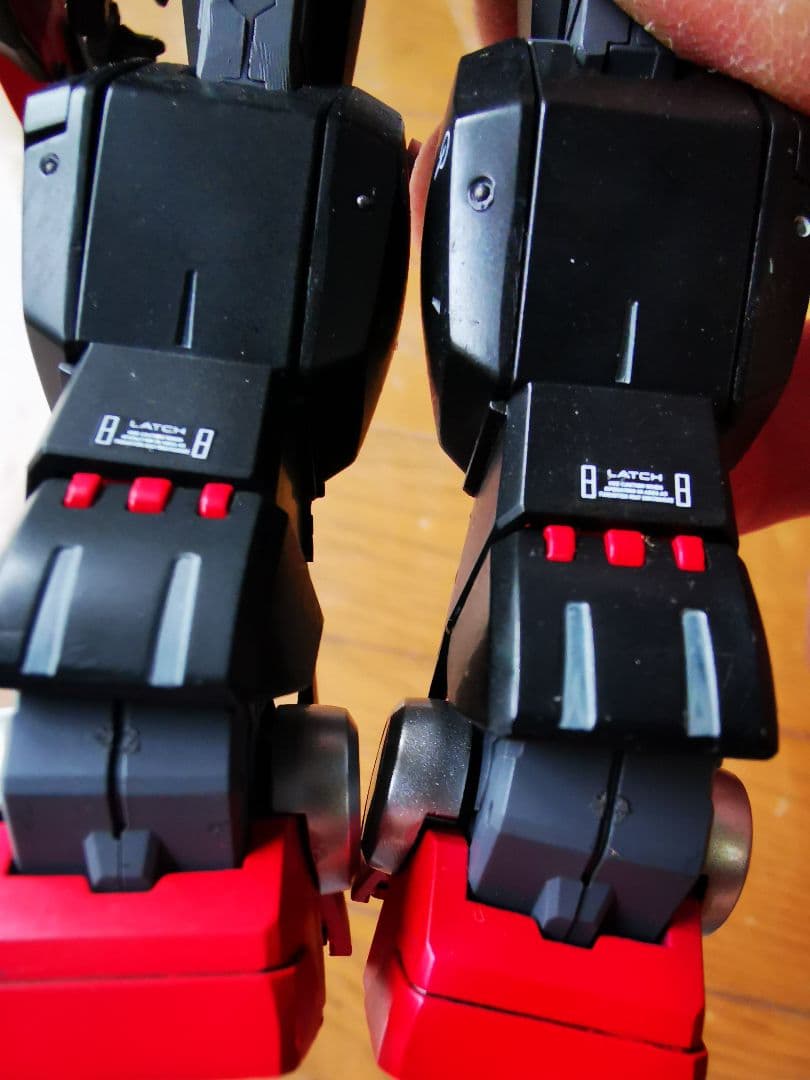 ガンダムEz-8 塗装済完成品メタルパーツ組込み