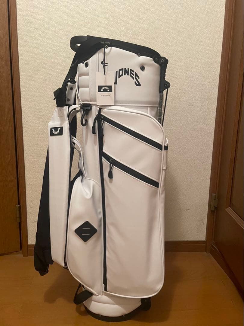 JONES ホワイト キャディバッグ　【新品未使用品】