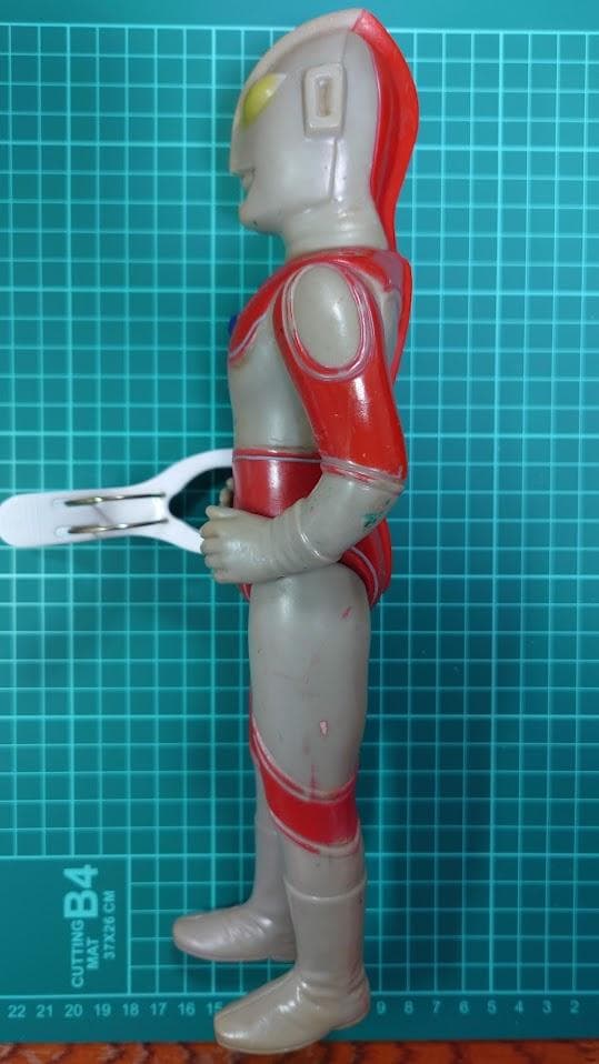 帰ってきたウルトラマン ソフビ ブルマァク 刻印あり（約29cm）