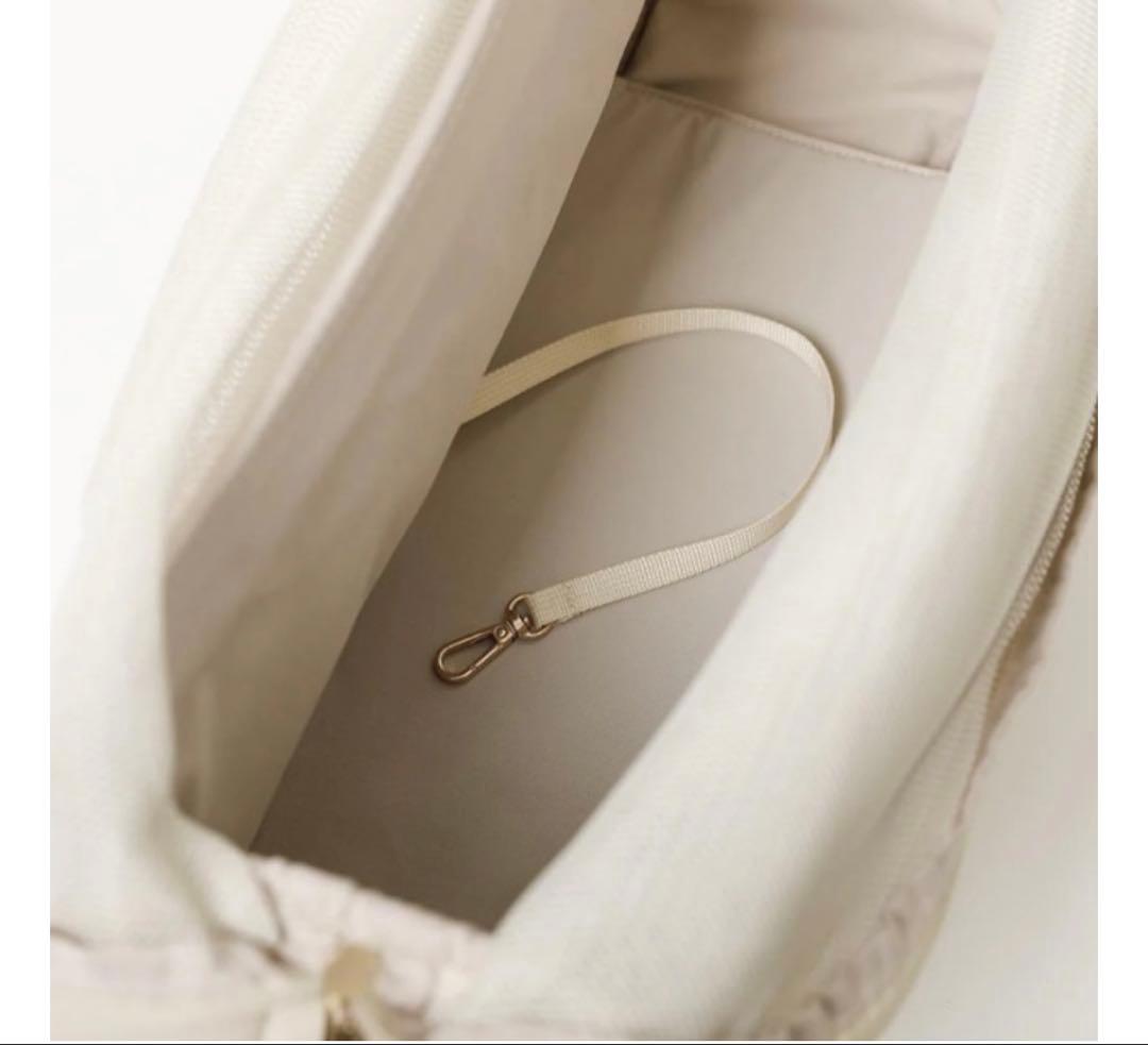 moncheri ネオプレンスリングバッグ クッション付き