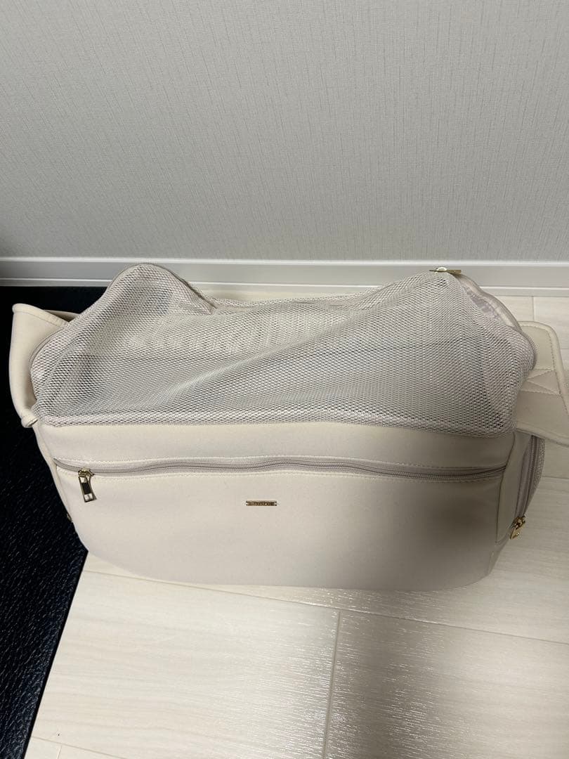 moncheri ネオプレンスリングバッグ クッション付き