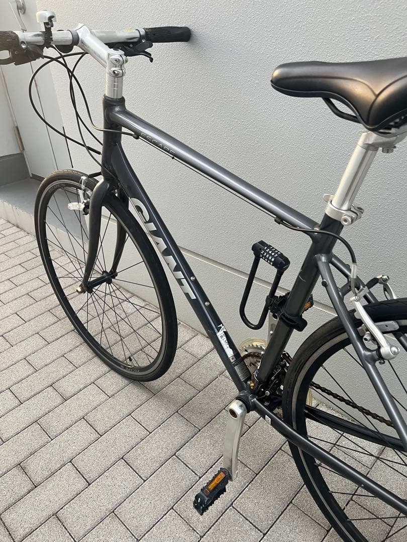 【東京近郊受渡希望】クロスバイク ジャイアント ESCAPE サイズM 即乗可能