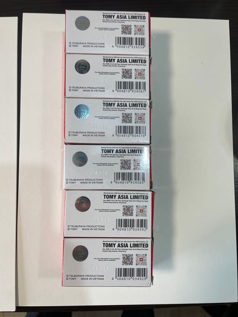 アジア限定トミカ ウルトラマン 6台セット