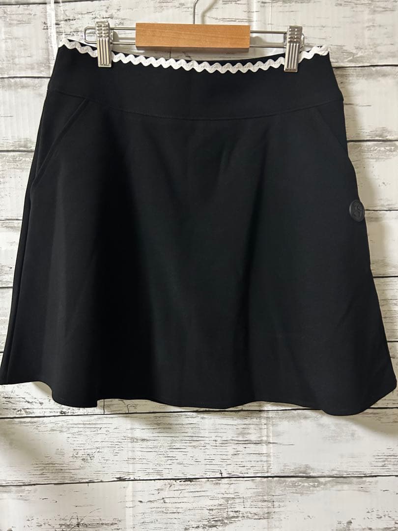 レディースゴルフウェア　セットアップ　L／Mサイズ　黒