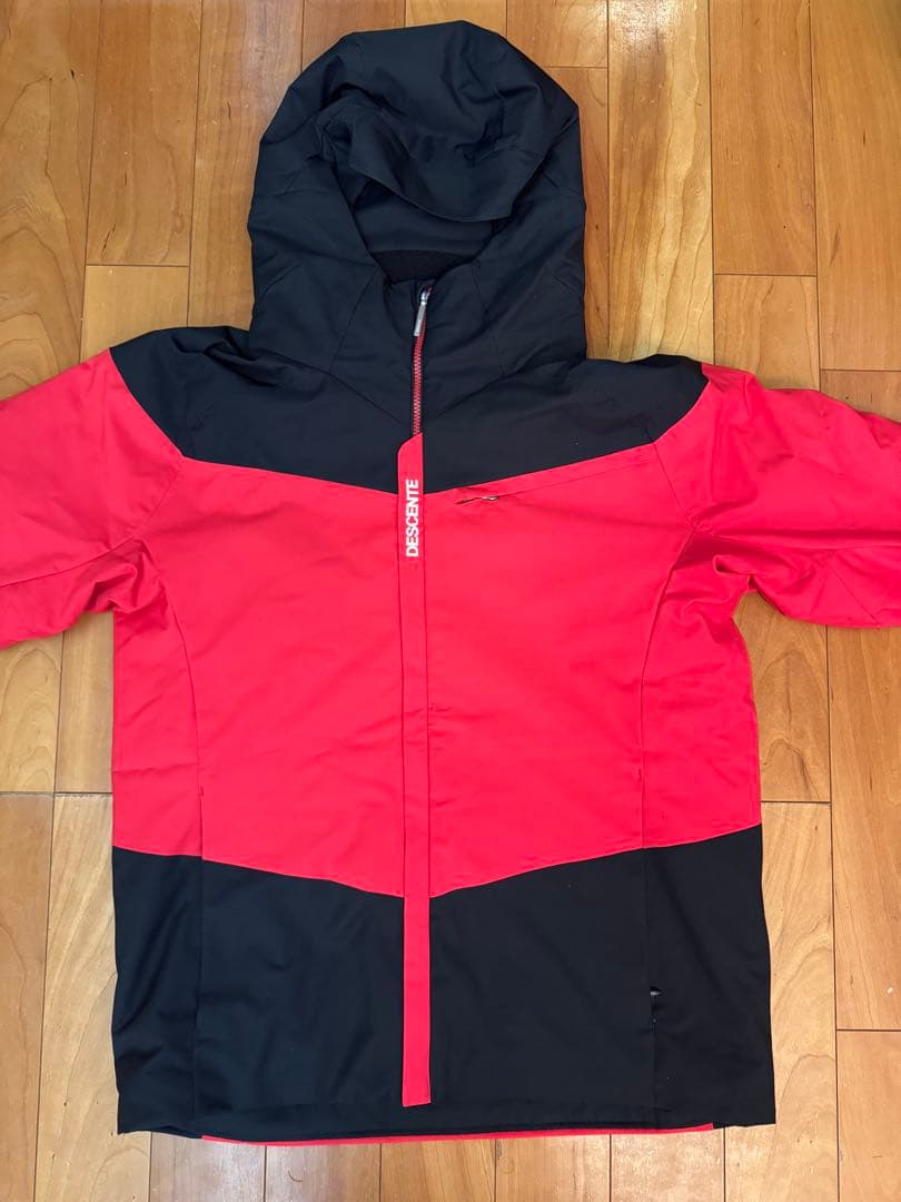 DESCENTE スキーウェア