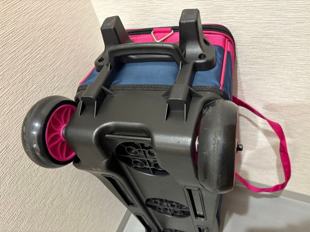 ブランズウィック　トリプルローラーバック　BB200 ネイビーピンク