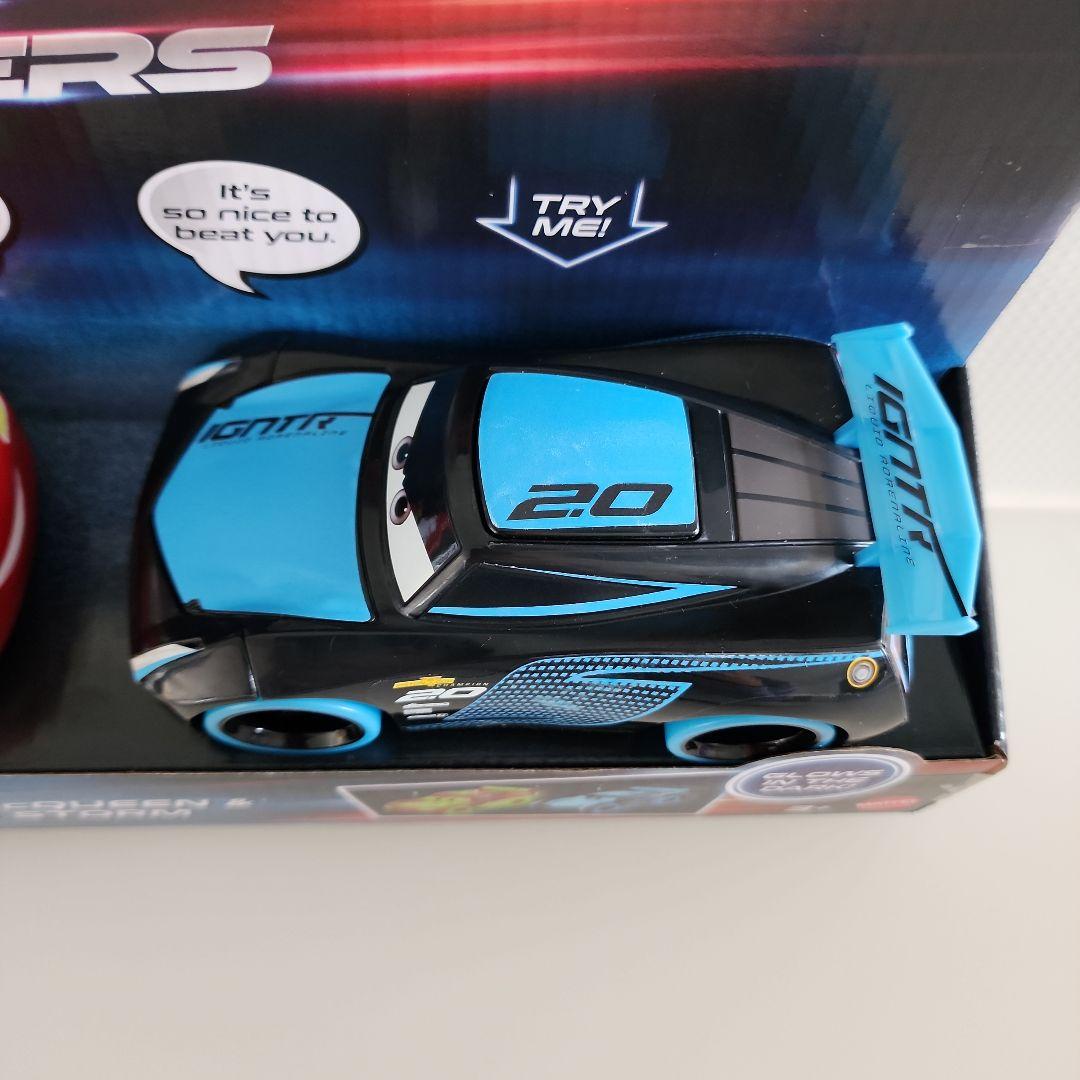 ディズニー カーズ マックイーン ジャクソン 英語おしゃべり 光る ミニカー２台