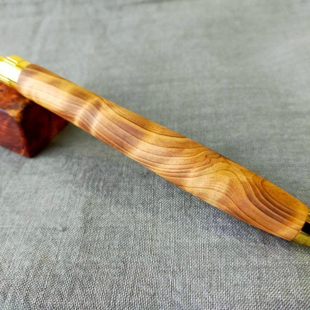 屋久杉　金襴杢　ハンドメイド　木軸シャープペン　0.5mm　天然木　ゴールド