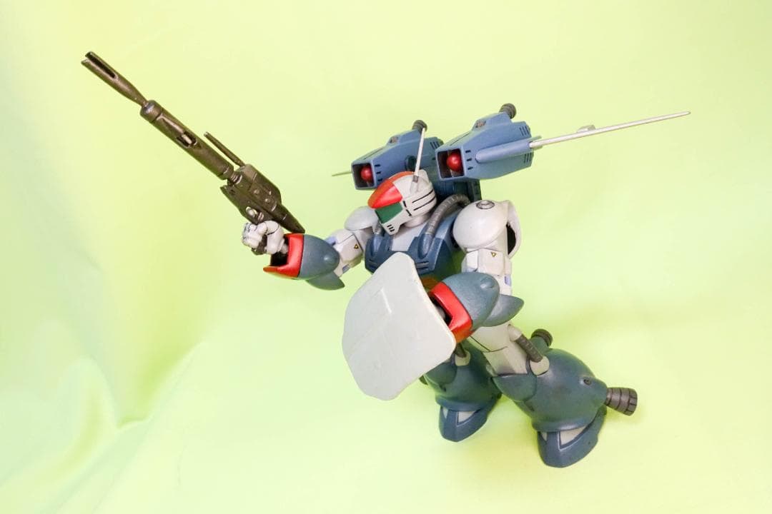 【全塗装完成品】1/144　R.Vバイファム／ネオファム／トゥランファム