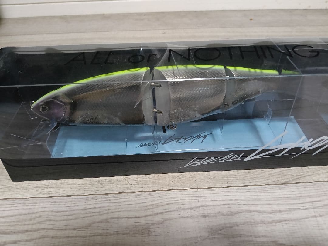 ルアー・フライ KLASH GHOST / KLASH9