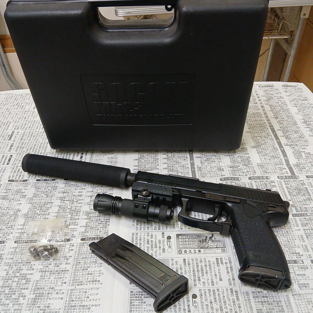 東京マルイ　ソーコム　消音，ライトトリガープルカスタム　社外 サイレンサー付き