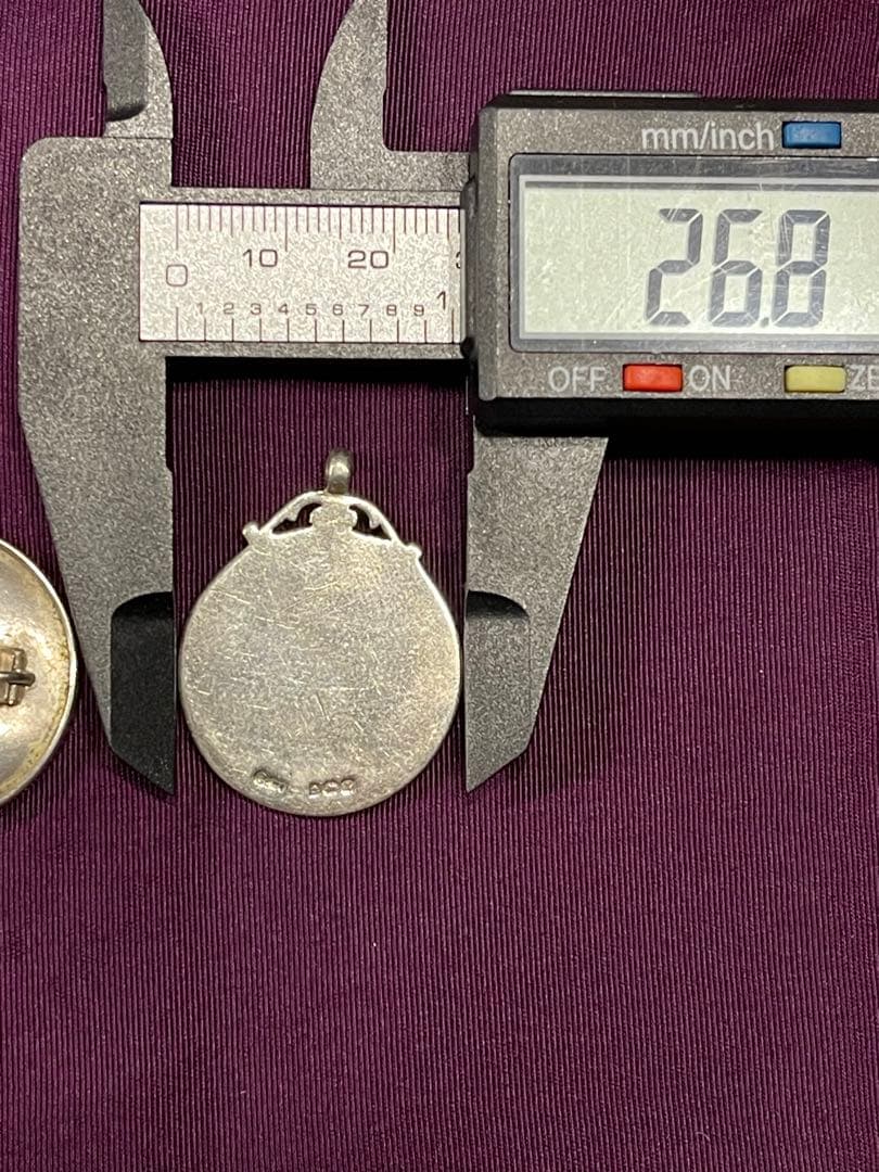 イギリスアンティーク スポーツ シルバー メダル & ブローチ STERLING