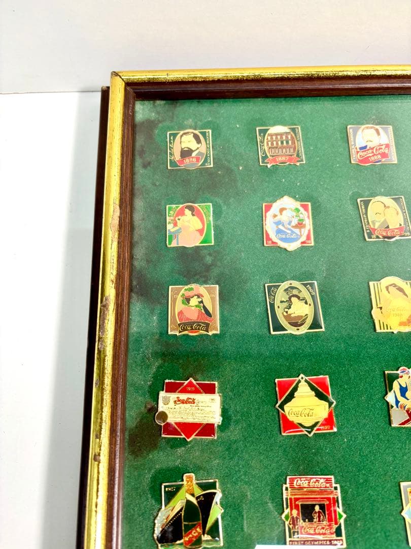 #コカコーラ100周年記念ピンバッジセット 額装限定品 1886-1986