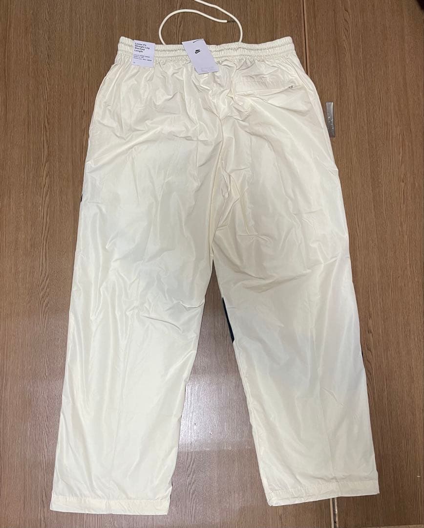 NIKE ビッグスウッシュ ウーブンセットアップ Lサイズ 新品未使用