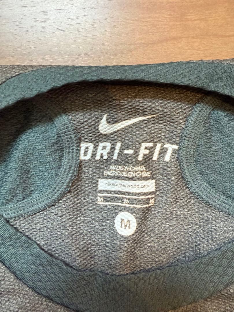 NIKE GYAKUSOU ノースリーブ Mサイズ