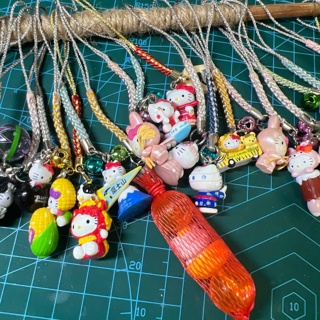 ご当地キティ　根付け　ストラップ　ハローキティ　まとめ売り