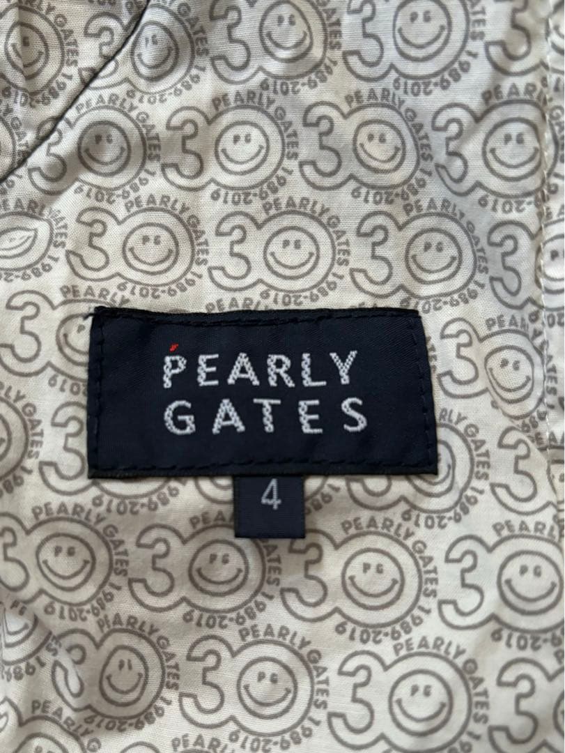 パーリーゲイツ　コーデュロイパンツ　サイズ4