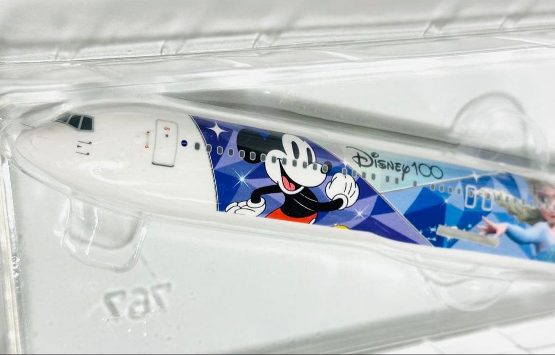 JALUX 1/200 B767-300ER Disney100周年