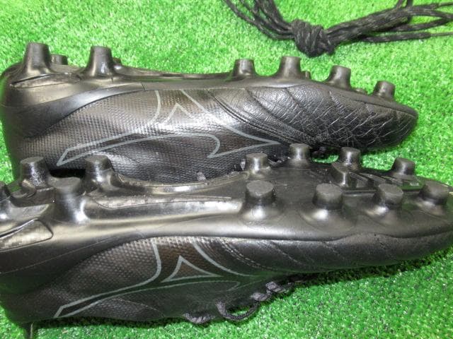 Mizuno Morelia Neo II β 26.5