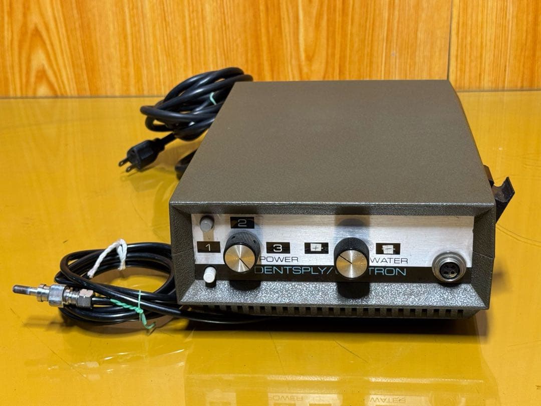 DENTSPLY CAVITRON 技工士 歯科医 歯科治わ器