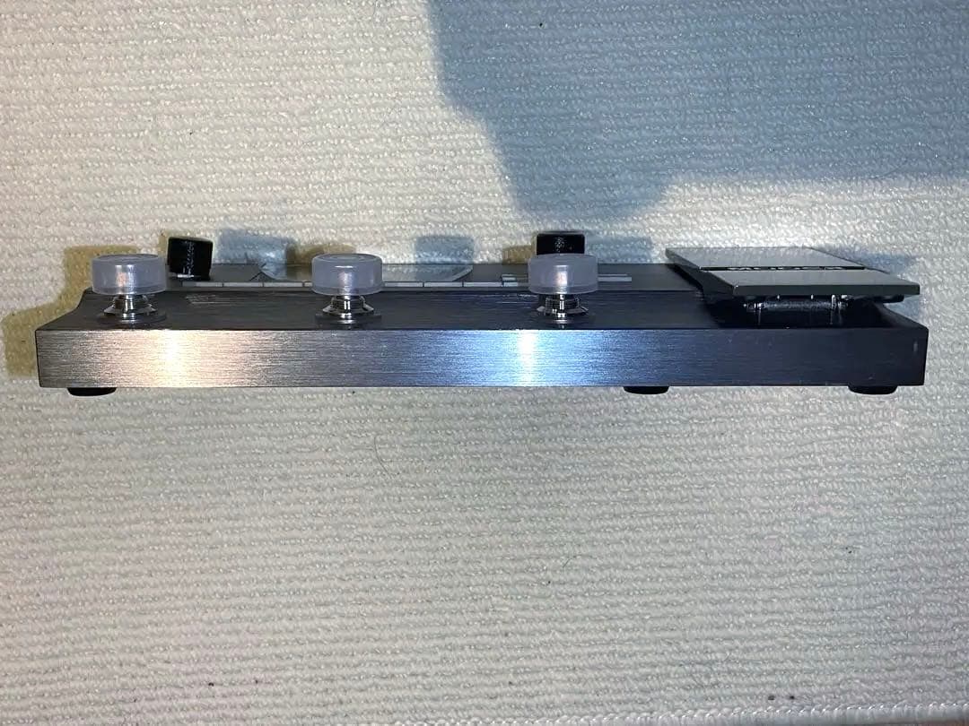 Mooer GE200 マルチエフェクター（箱、純正ACアダプター付属）