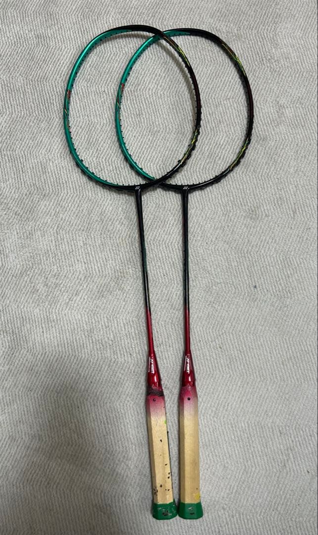 バドミントンラケット　アストロクス88s ジャンク　2本セット