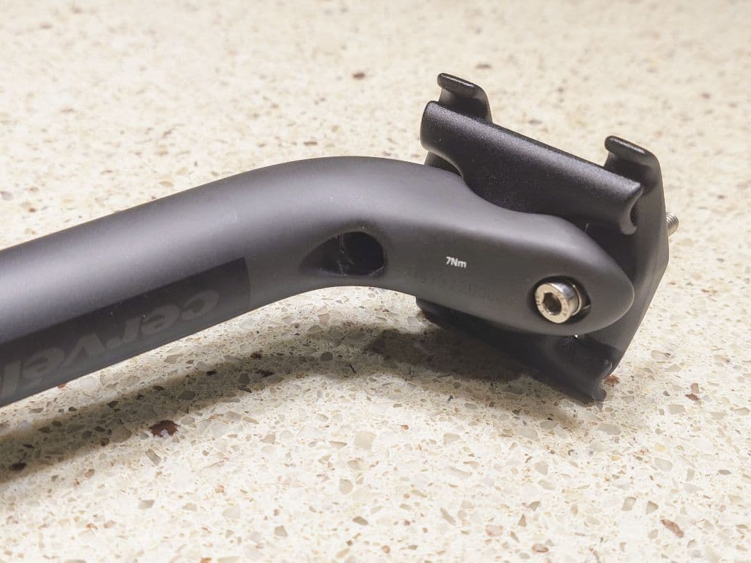 cervélo SP19 カーボンシートポスト Φ27.2 -25mm サーベロ