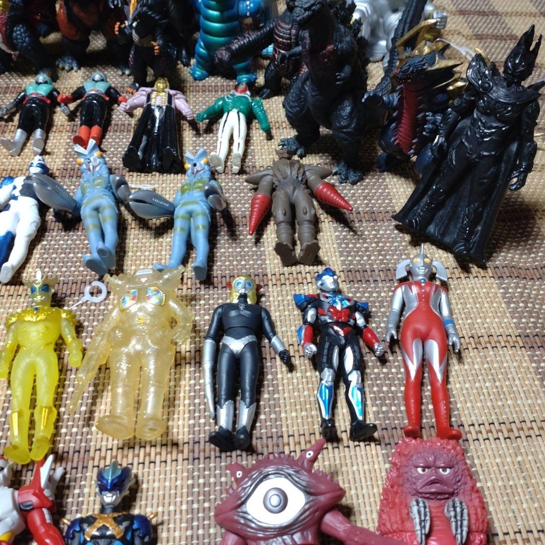 ウルトラマン　ウルトラ怪獣　仮面ライダー　ソフビ大量セット
