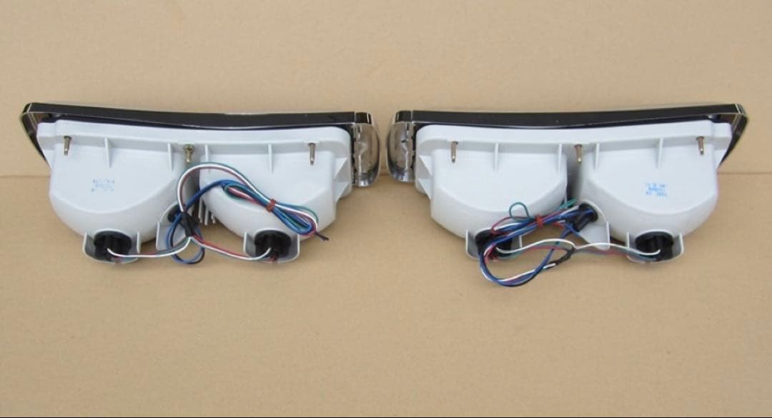 日産ハコスカ 後期用 パーツアシスト製テールランプ 新品左右