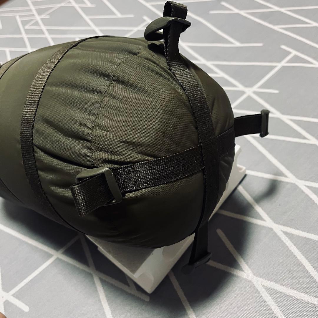 CARINTHIAディフェンス1 トップ寝袋シェラフ／Mサイズ185