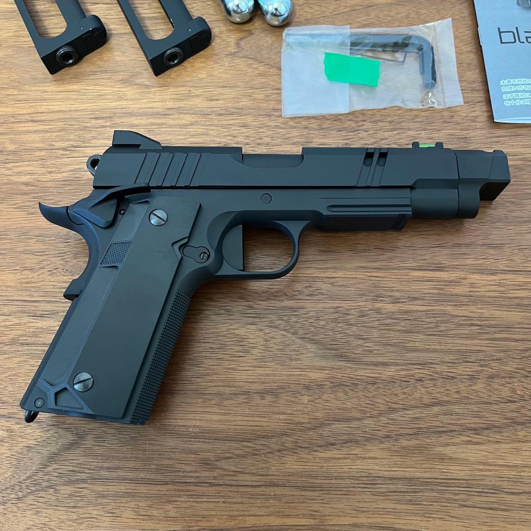 Run　極美品 カーボネイト black kitty Carbon8