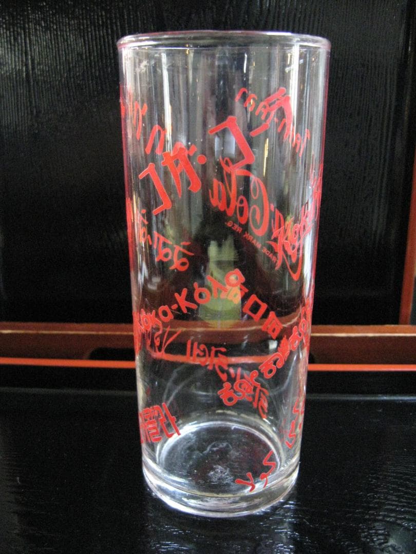 コカ・コーラ   1980年代　入手困難非売品　オリジナルデザイングラス1個