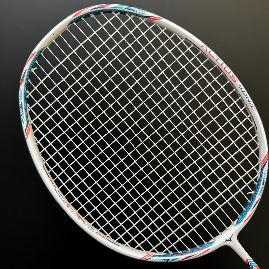 MIZUNO 　ミズノ　バトミントンラケット　アルティウス　ソニック　MO-61