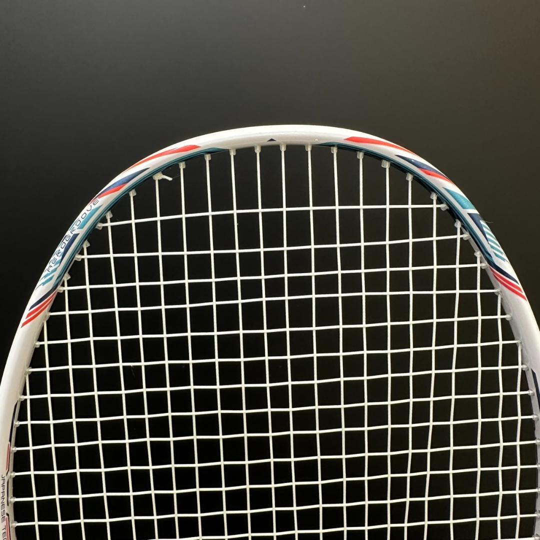 MIZUNO 　ミズノ　バトミントンラケット　アルティウス　ソニック　MO-61