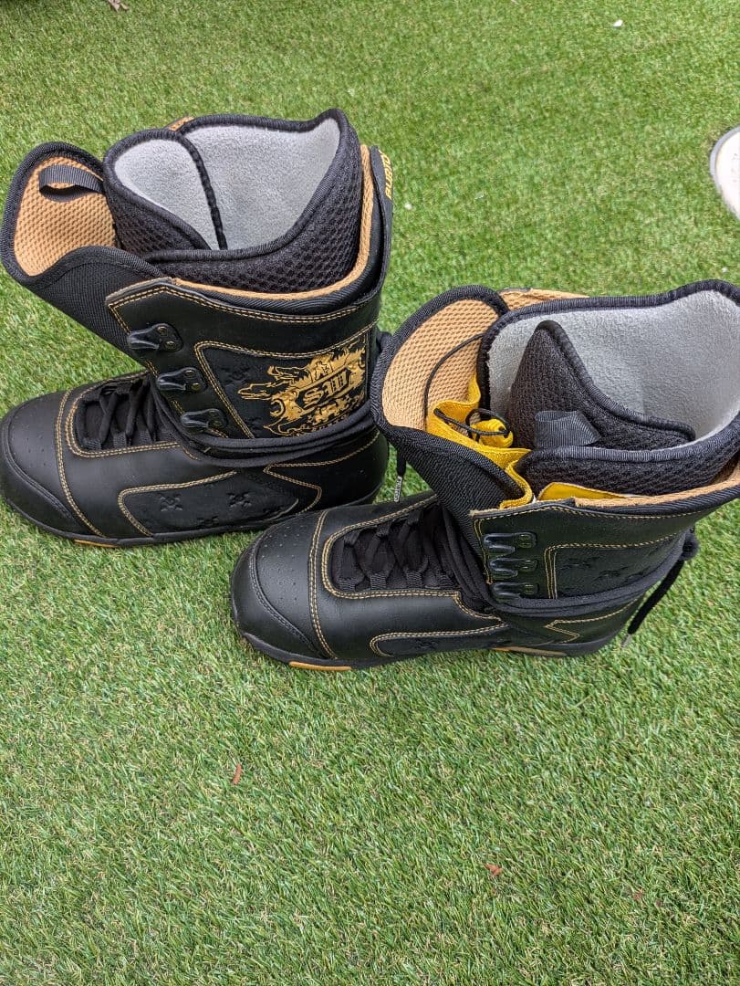 【美品】BURTON スノーボードブーツ 27cm バートン ショーンホワイト