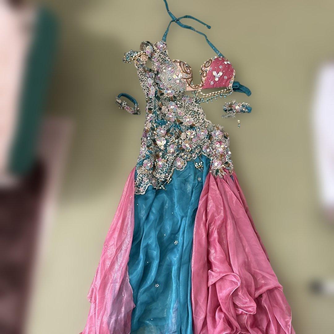 ベリーダンス セットアップ 青とピンク