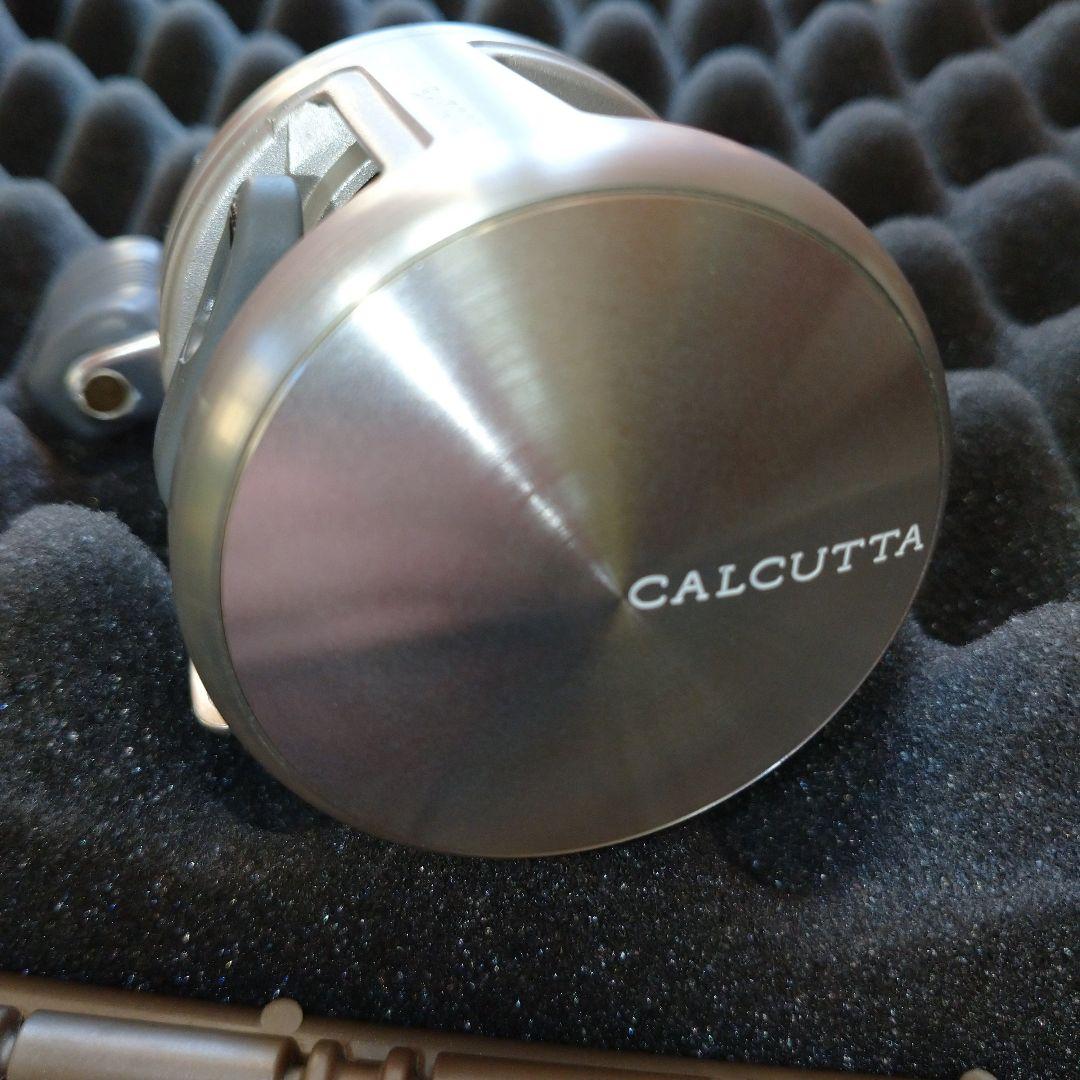 シマノ 初代カルカッタ100 新品未使用 デッドストック カルカッタ 100