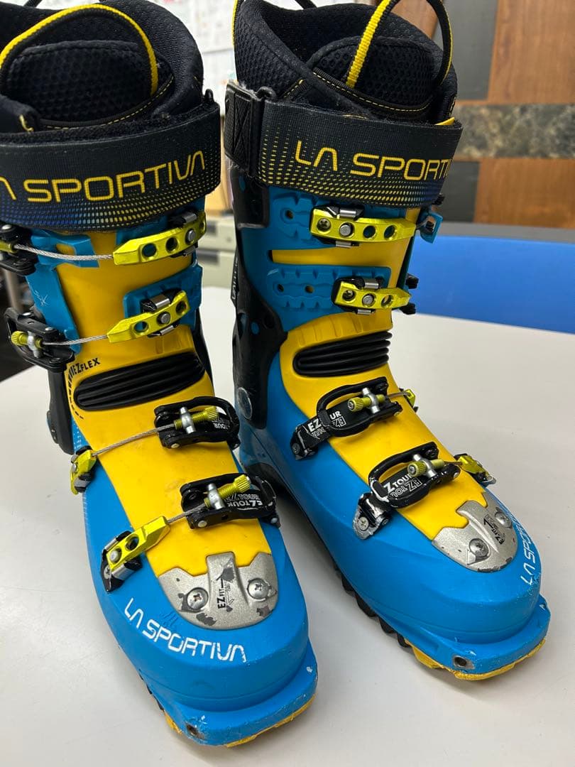 LA SPORTIVA SPARKLE バックカントリー用スキーブーツ