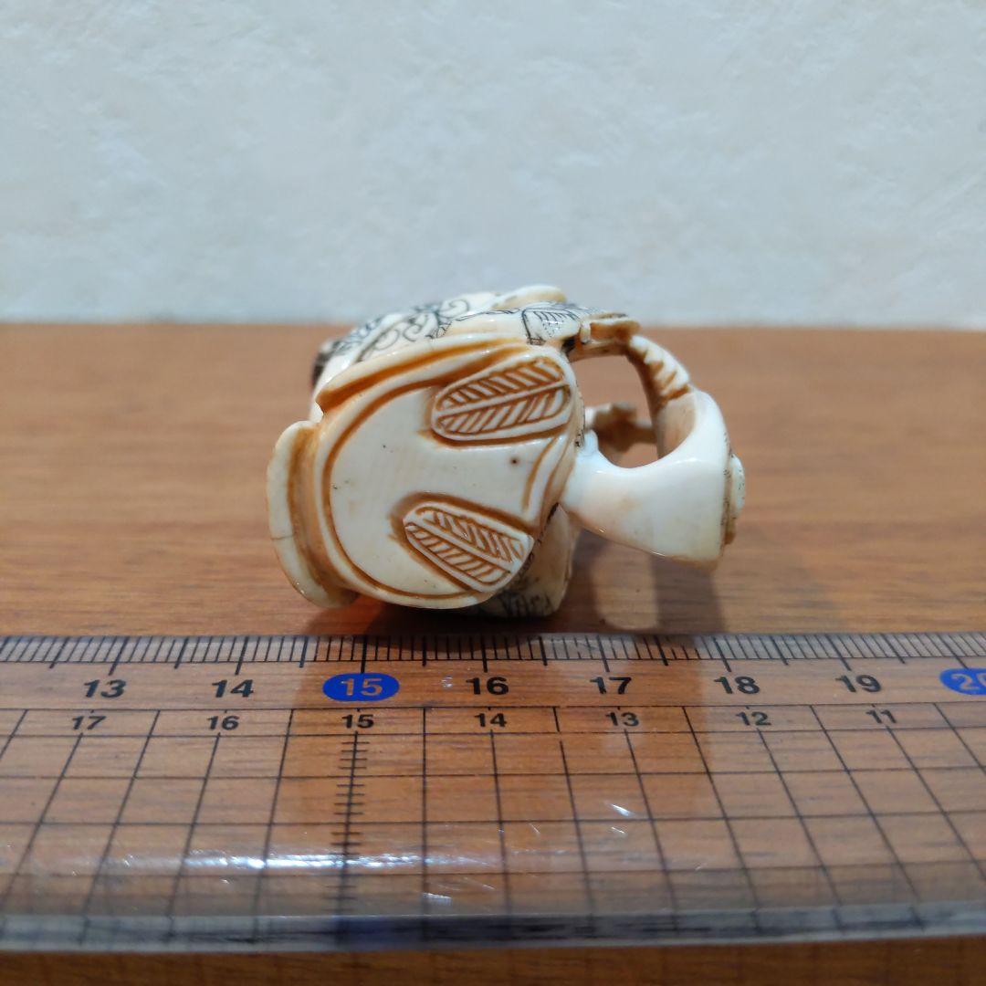 時代提げ物 七福神根付 天然素材【弁才天】高さ約5.0cm 重さ約35ｇ 弁財天