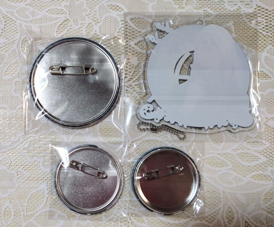 家庭教師ヒットマンREBORN スクアーロ 缶バッジ アクリルキーホルダー