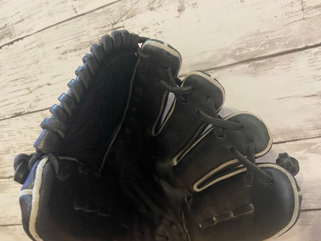 野球グローブ　ジュニア　右利き　ピッチャー用　Nike 軟式　ダルビッシュモデル