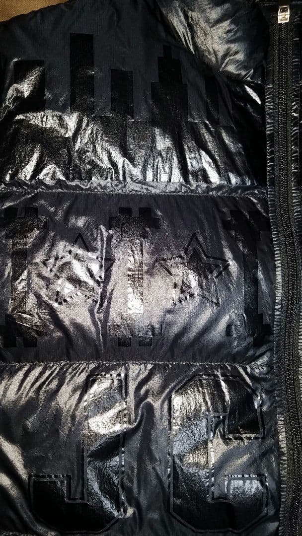 カステルパジャック　 ゴルフ・ダウンジャケット 黒