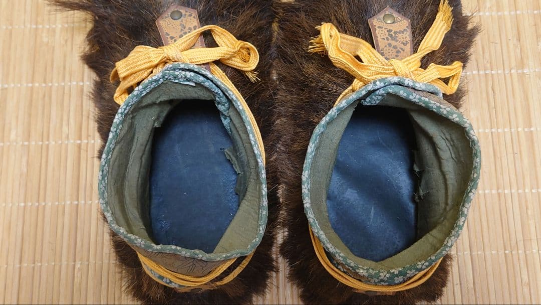 ◎週末限定値引中早いもの勝ち◎☆★全国送料無料☆毛靴☆飾り用☆甲冑☆鎧★☆