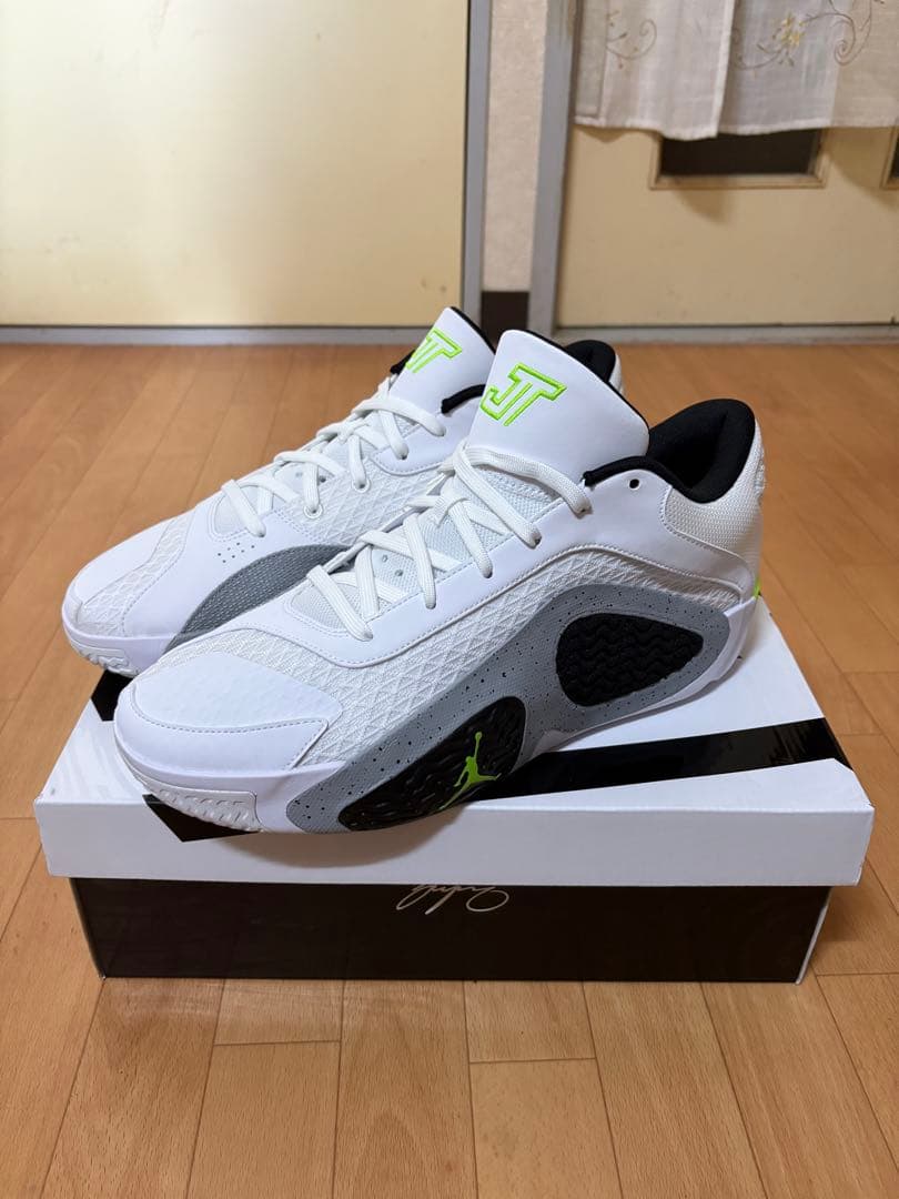 テイタム2 Jordan バッシュ 30cm