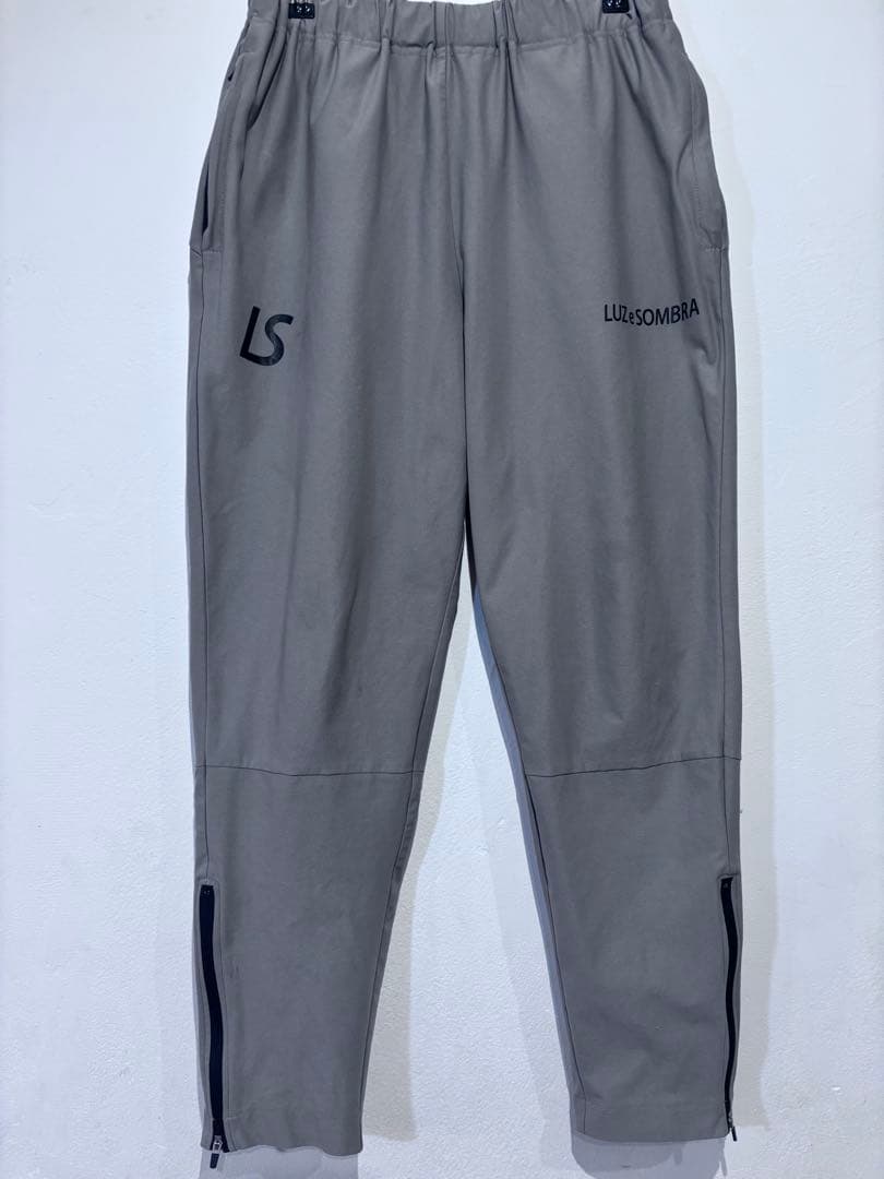 お値下げ！ルースイソンブラ LUZeSOMBRA セットアップ　フットサルウェア