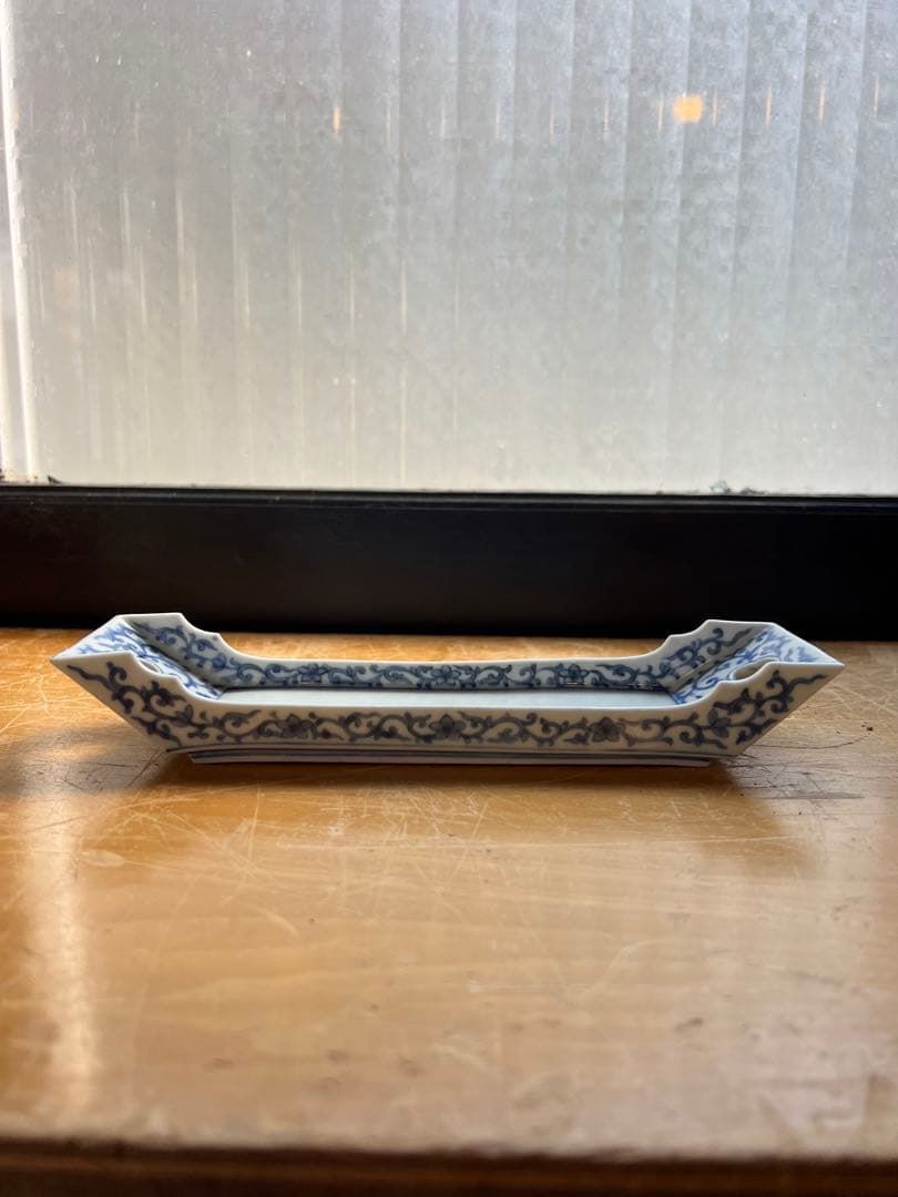 古伊万里　筆船　筆置き　染付　花唐草　文具　アンティーク　古道具