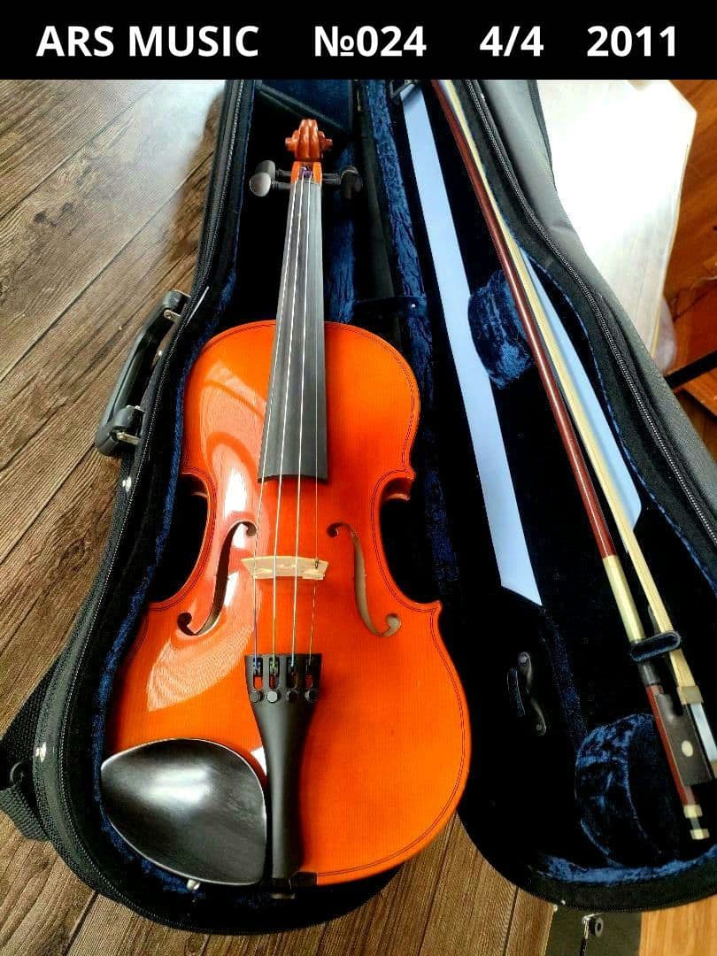 ARS MUSIC　チェコ　アースミュージック №024 4/4 2011年製