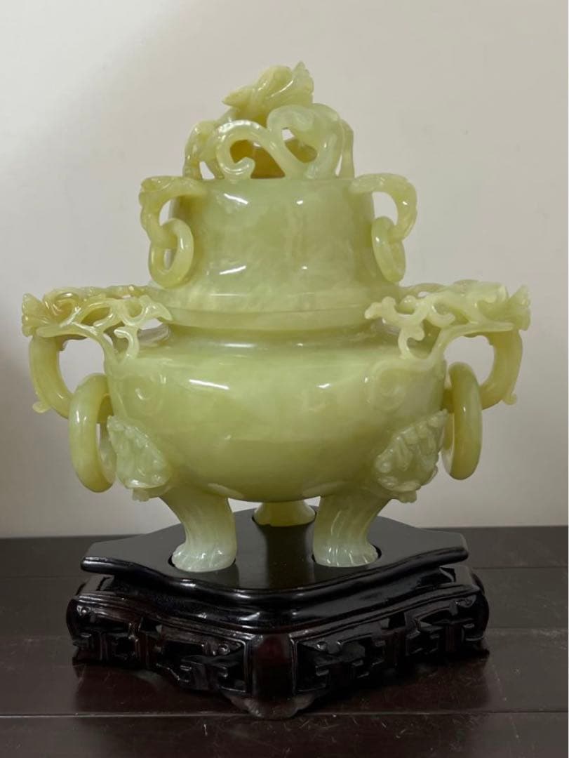 香炉　清時代　天然玉香炉　精巧な彫刻　紫檀台 BL1--3
