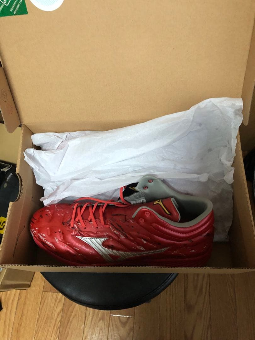 最終日売り切りセール　ミズノ　野球スパイク赤　27.5