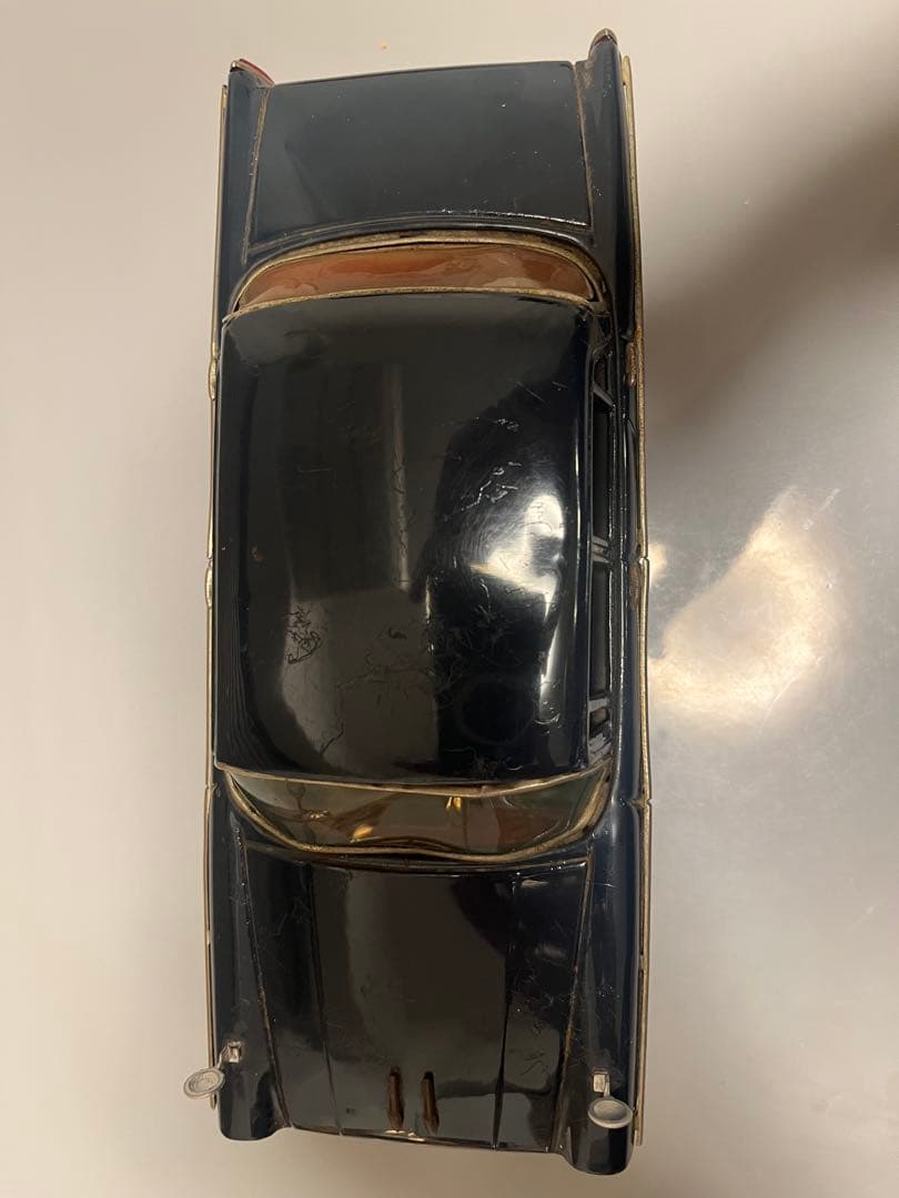 ブリキのセドリック